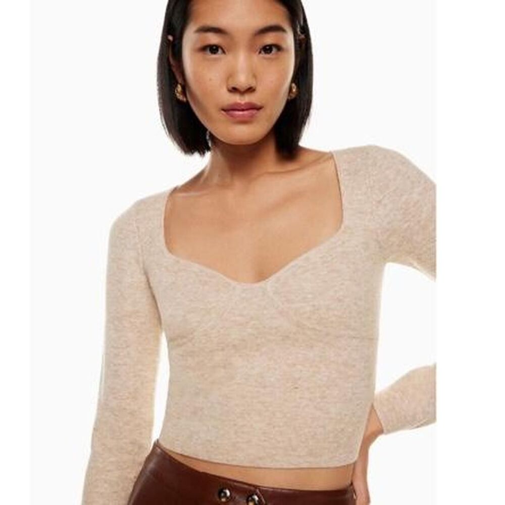 Aritzia Women's Tan and Cream Crop-top